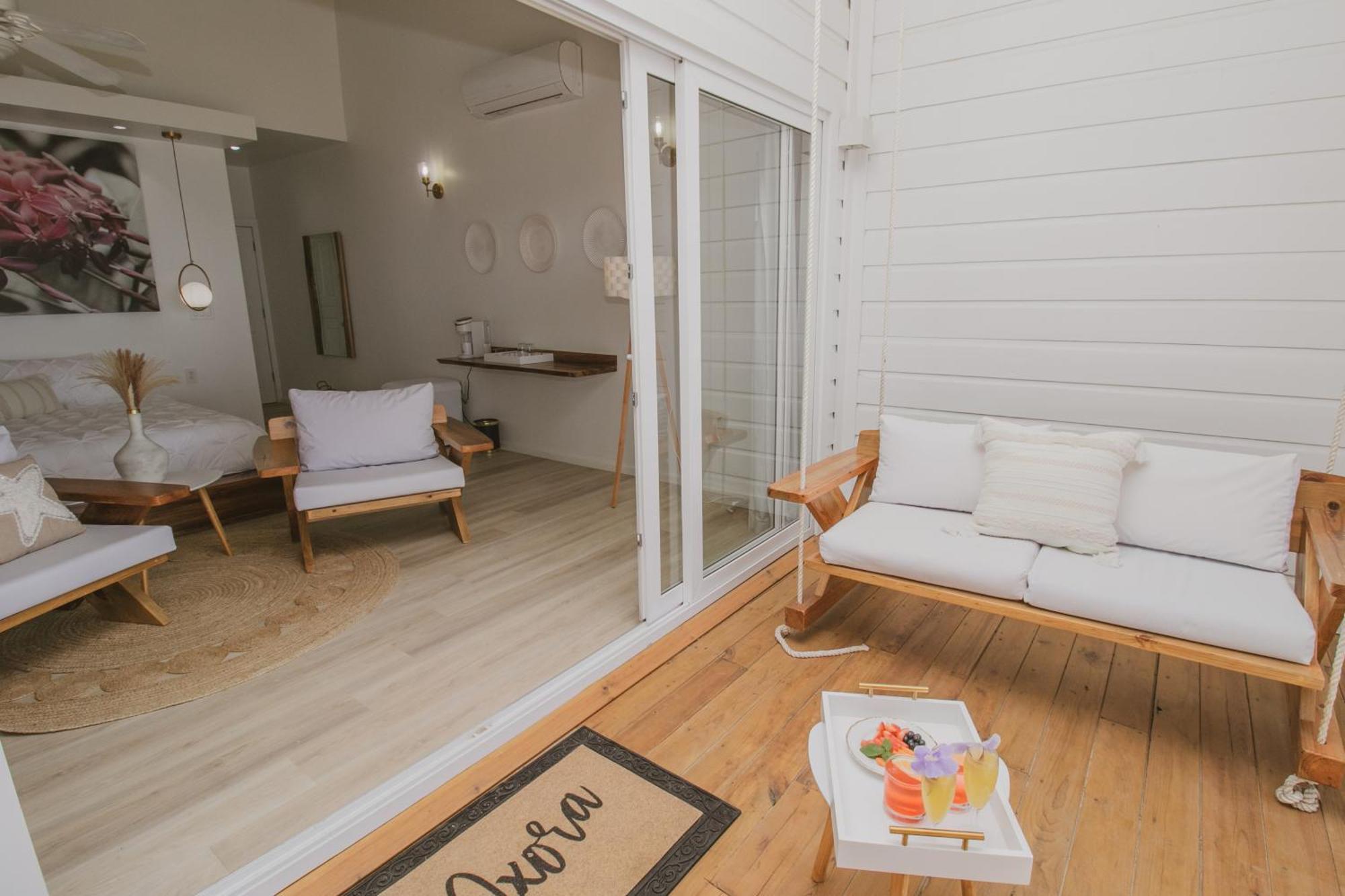 Luna Beach Luxury Boutique Beach Front Resort Jobs Bight Ngoại thất bức ảnh